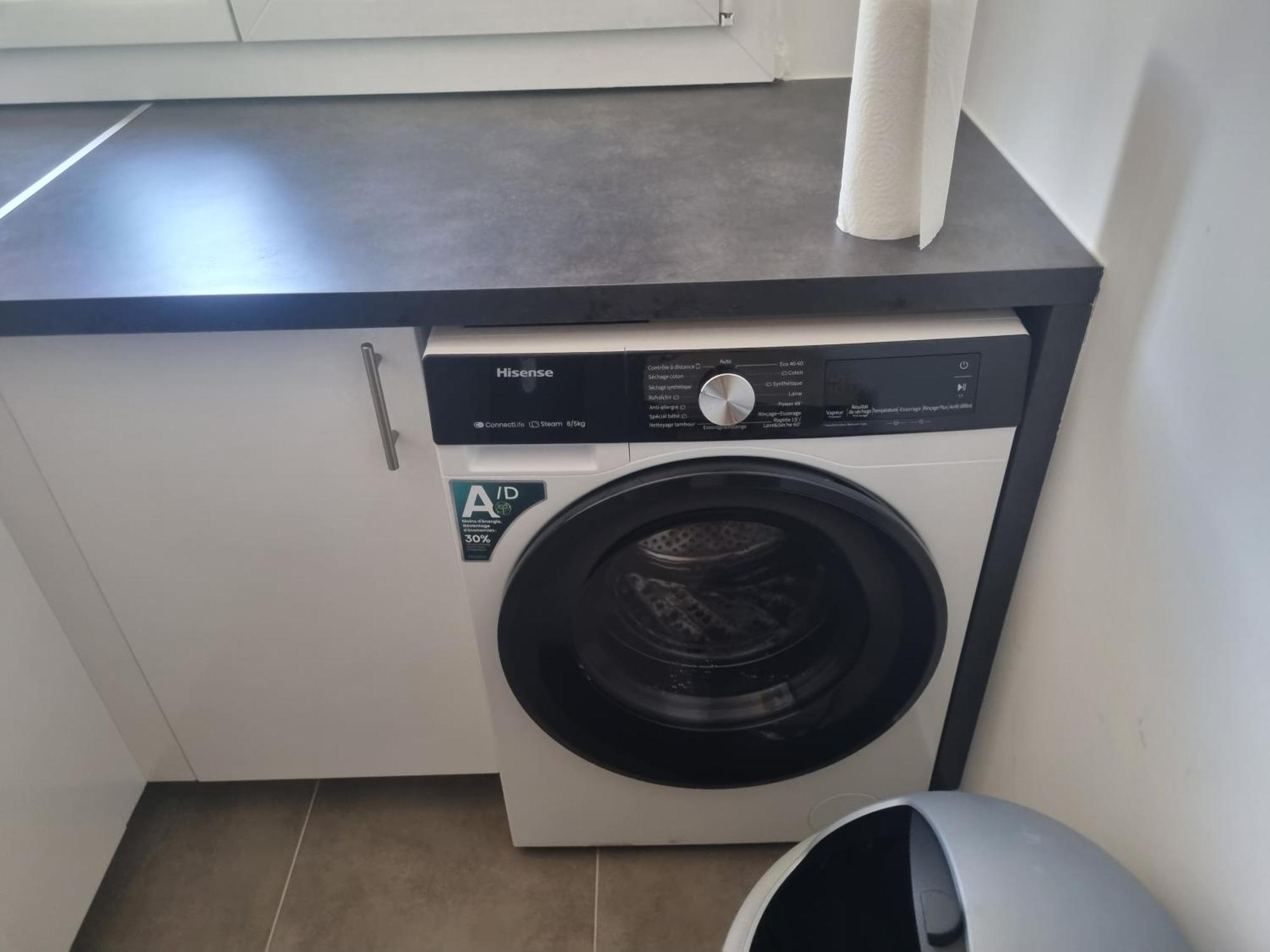 Chambre Privative Renove 2024, Climatisation, Tramway Sur Place , 12 Min Centre, 16 Min Plage, Apercu Lateral Mer, 2 Wc Avec 2 Salle De Bain, Private Room Renovated 2024, Air-Conditioned , Tram On Spot, 2 Toilets And 2 Bathrooms 니스 외부 사진